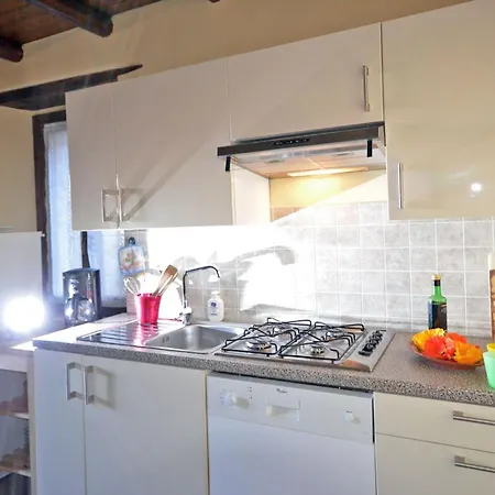 Casa S Anna Holiday home Pianello Del Lario