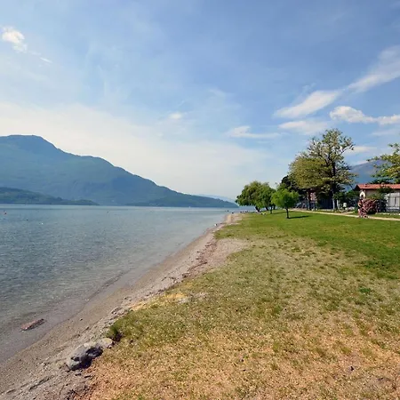 Casa S Anna Holiday home Pianello Del Lario